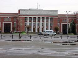 Здание парламента Таджикистана