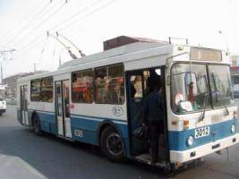 В Петропавловске под колесами троллейбуса погибла 63 - летняя женщина