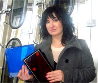 В Усть-Каменогорске женщина-руководитель внедряет новые технологии в стекольное производство