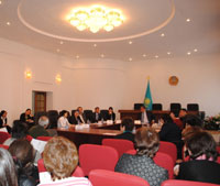 Департамент юстиции г. Астаны провел встречи с населением для оказания бесплатной юридической консультации