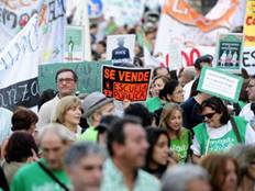 Испанские преподаватели объявили общенациональную забастовку