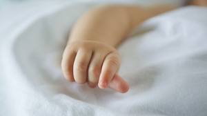 В Темиртау 3-месячный младенец задохнулся под подушкой 