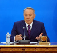 Назарбаев предлагает запретить принимать законы без заключения общественных организаций и бизнеса