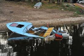 В Атырау при столкновении лодок на реке Урал пропали 4 человека
