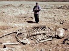 Исследователь общества альтернативной истории утверждает, что в казахстанской степи найдены древние захоронения гигантов