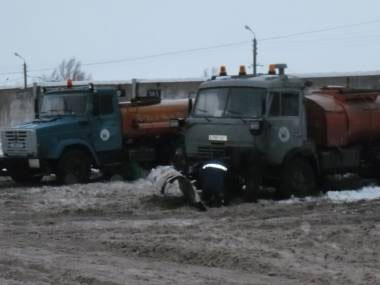 В Уральске на 10 суток арестовали человека, обстрелявшего снегоуборочную машину