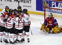 Российские хоккеистки пропустили 8 шайб в матче с Канадой