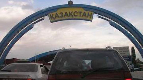 Казахстан ратифицировал поправки в соглашение с Белоруссией об автоперевозках