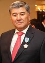 Тауипбаев Султанбек Тауипбаевич (персональная справка)