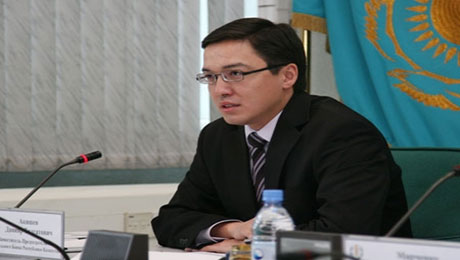 Нацбанк Казахстана продолжит проведение политики свободно плавающего обменного курса тенге